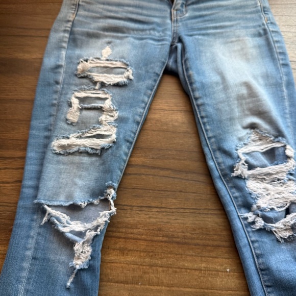 Distressed Blue - Picture 2 of 6